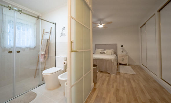 Herverkoop - 3. Halfvrijstaand huis - Torrevieja - Costa Blanca Zuid