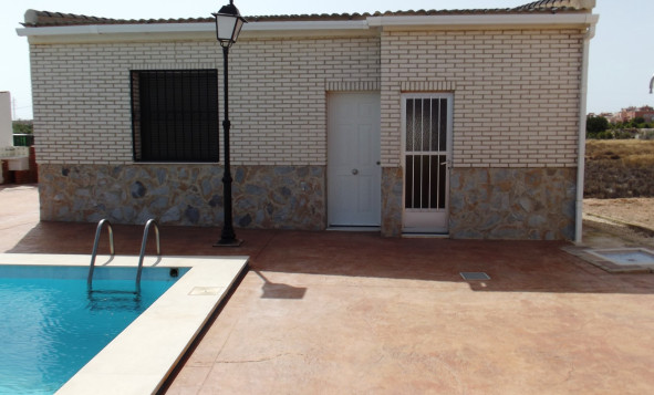 Herverkoop - 3. Halfvrijstaand huis - Los Montesinos - Costa Blanca Zuid