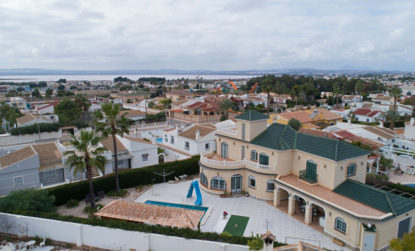 Reventa - 3. Casa pareada - Torrevieja - Costa Blanca Sur