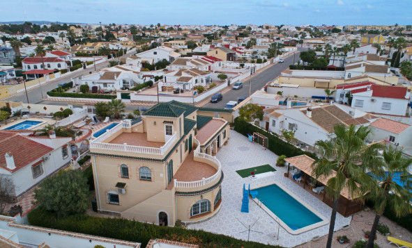 Reventa - 3. Casa pareada - Torrevieja - Costa Blanca Sur