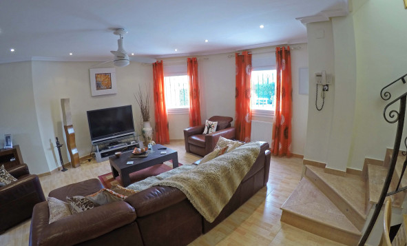 Reventa - 3. Casa pareada - Torrevieja - Costa Blanca Sur