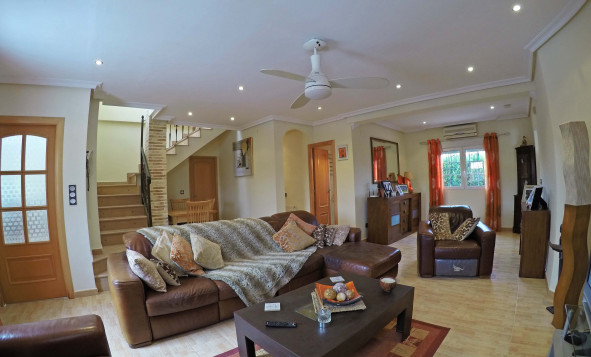 Reventa - 3. Casa pareada - Torrevieja - Costa Blanca Sur