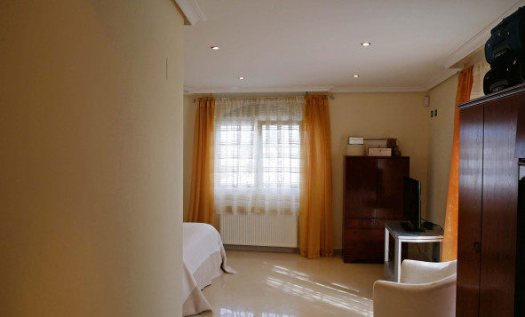 Reventa - 3. Casa pareada - Torrevieja - Costa Blanca Sur