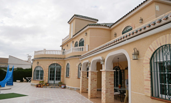 Reventa - 3. Casa pareada - Torrevieja - Costa Blanca Sur