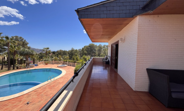 Herverkoop - 3. Halfvrijstaand huis - La Nucía - Costa Blanca Noord