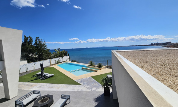 Herverkoop - 3. Halfvrijstaand huis - Cabo Roig - Costa Blanca Zuid