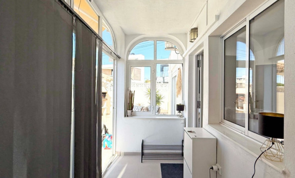 Resale - 1. Apartment / flat - Torrevieja - Costa Blanca South