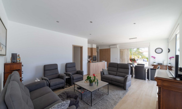 Herverkoop - 3. Halfvrijstaand huis - Torrevieja - Costa Blanca Zuid