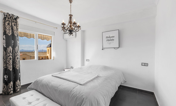 Herverkoop - 1. Appartement / flat - Daya Nueva - Costa Blanca Zuid