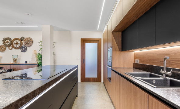 Herverkoop - 3. Halfvrijstaand huis - Elche - Costa Blanca Zuid