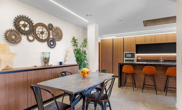 Herverkoop - 3. Halfvrijstaand huis - Elche - Costa Blanca Zuid