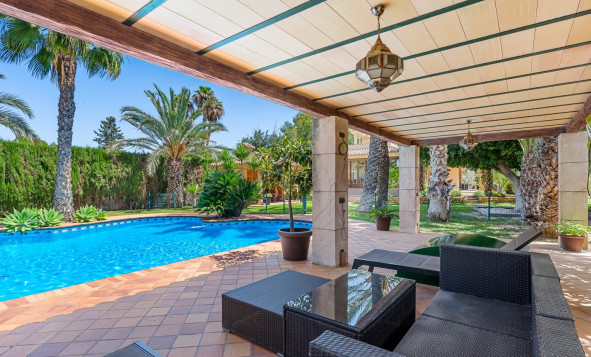 Herverkoop - 3. Halfvrijstaand huis - Elche - Costa Blanca Zuid