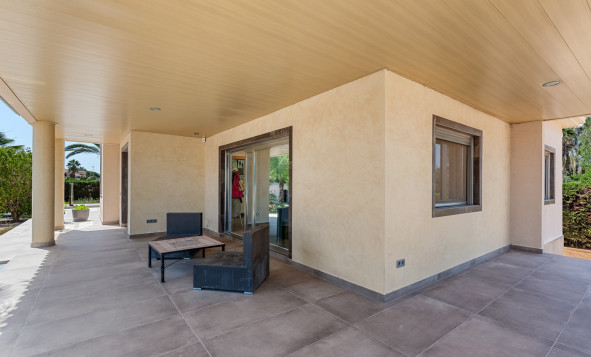 Herverkoop - 3. Halfvrijstaand huis - Elche - Costa Blanca Zuid