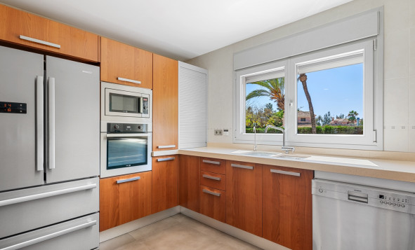 Herverkoop - 3. Halfvrijstaand huis - Elche - Costa Blanca Zuid