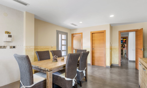 Herverkoop - 3. Halfvrijstaand huis - Elche - Costa Blanca Zuid