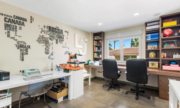 Herverkoop - 3. Halfvrijstaand huis - Elche - Costa Blanca Zuid