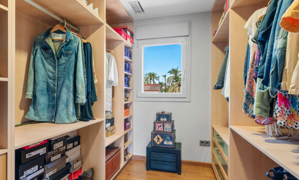 Herverkoop - 3. Halfvrijstaand huis - Elche - Costa Blanca Zuid