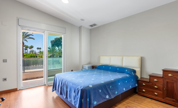 Herverkoop - 3. Halfvrijstaand huis - Elche - Costa Blanca Zuid