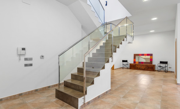 Herverkoop - 3. Halfvrijstaand huis - Elche - Costa Blanca Zuid