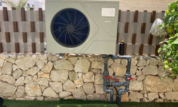 Herverkoop - 4. Halfvrijstaande villa - Pilar de la Horadada - Costa Blanca Zuid