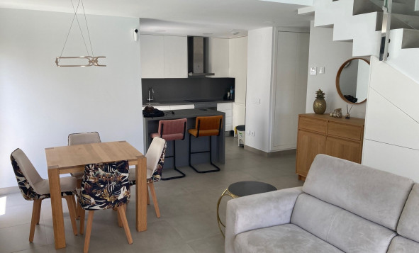 Herverkoop - 4. Halfvrijstaande villa - Pilar de la Horadada - Costa Blanca Zuid