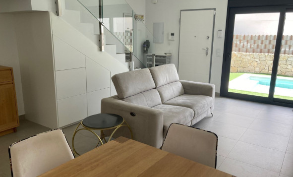 Herverkoop - 4. Halfvrijstaande villa - Pilar de la Horadada - Costa Blanca Zuid