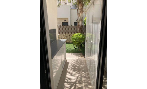 Herverkoop - 4. Halfvrijstaande villa - Pilar de la Horadada - Costa Blanca Zuid