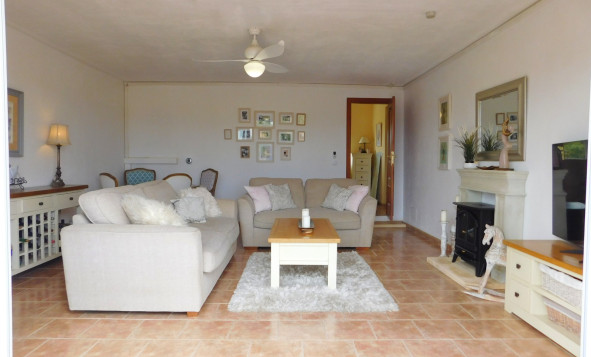 Herverkoop - 3. Halfvrijstaand huis - Dolores - Costa Blanca Zuid