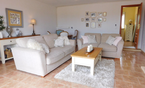 Herverkoop - 3. Halfvrijstaand huis - Dolores - Costa Blanca Zuid