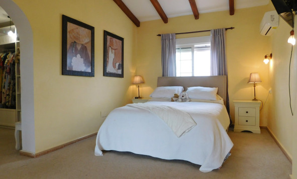 Herverkoop - 3. Halfvrijstaand huis - Dolores - Costa Blanca Zuid