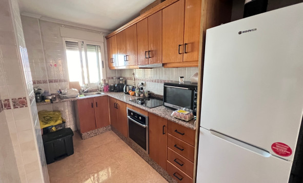 Resale - Apartment - Jacarilla - Orihuela