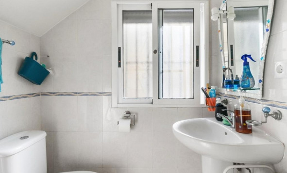 Herverkoop - 3. Halfvrijstaand huis - Orihuela Costa - Costa Blanca Zuid