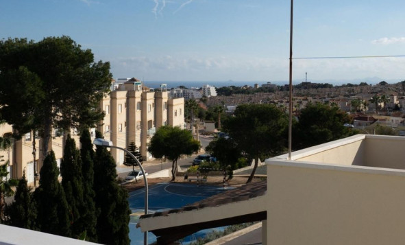 Herverkoop - 3. Halfvrijstaand huis - Orihuela Costa - Costa Blanca Zuid