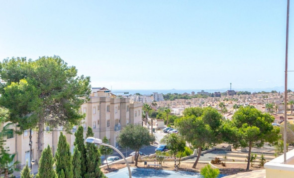 Herverkoop - 3. Halfvrijstaand huis - Orihuela Costa - Costa Blanca Zuid