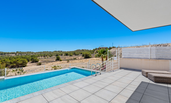 Resale - Villa - San Miguel de Salinas - Orihuela Costa