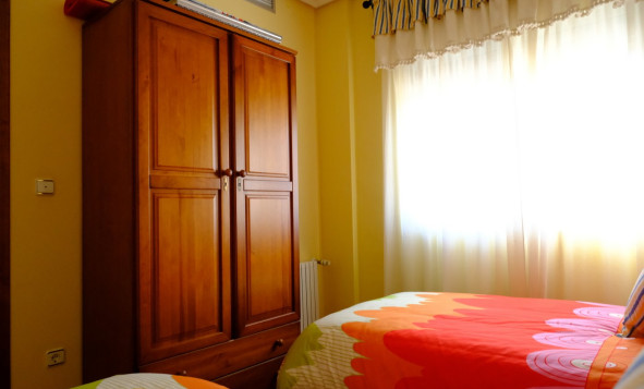 Herverkoop - 3. Halfvrijstaand huis - Orihuela - Costa Blanca Zuid