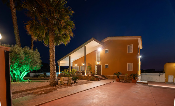 Herverkoop - 3. Halfvrijstaand huis - Orihuela - Costa Blanca Zuid