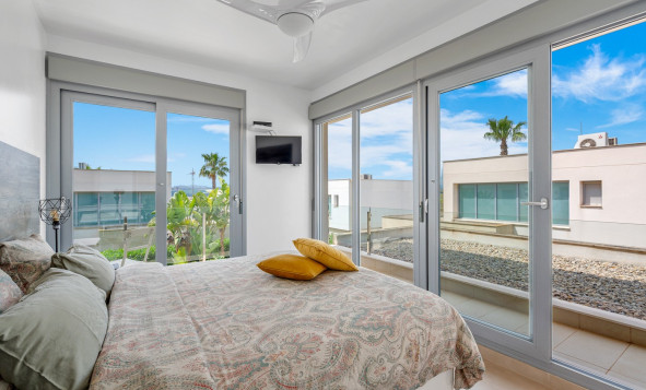 Reventa - 3. Casa pareada - Orihuela Costa - Costa Blanca Sur