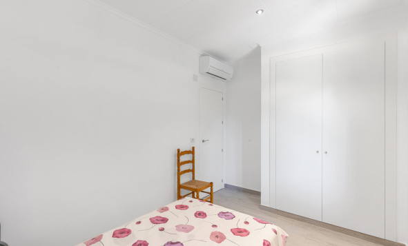 Herverkoop - 3. Halfvrijstaand huis - Orihuela Costa - Costa Blanca Zuid