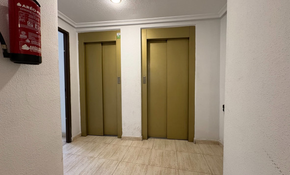 Herverkoop - 1. Appartement / flat - Torrevieja - Costa Blanca Zuid