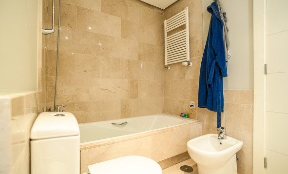 Herverkoop - 3. Halfvrijstaand huis - San Miguel de Salinas - Costa Blanca Zuid