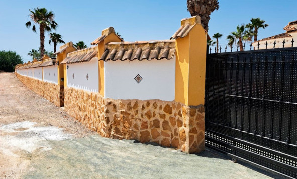 Herverkoop - 7. Finca / landhuis - Catral - Costa Blanca Zuid