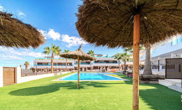 Herverkoop - 2. Town house / tussenwoning - Los Balcones - Costa Blanca Zuid