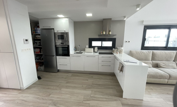 Herverkoop - 3. Halfvrijstaand huis - Cabo Roig - Costa Blanca Zuid