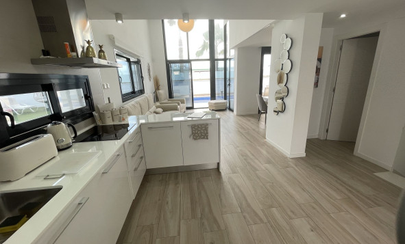 Herverkoop - 3. Halfvrijstaand huis - Cabo Roig - Costa Blanca Zuid