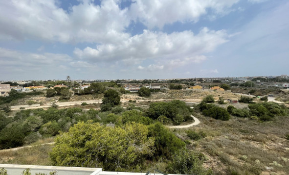 Herverkoop - 3. Halfvrijstaand huis - Cabo Roig - Costa Blanca Zuid