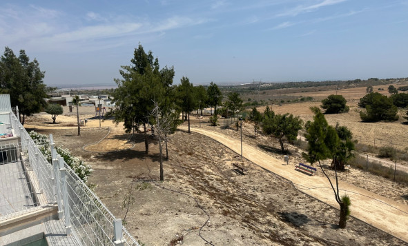 Herverkoop - 3. Halfvrijstaand huis - San Miguel de Salinas - Costa Blanca Zuid