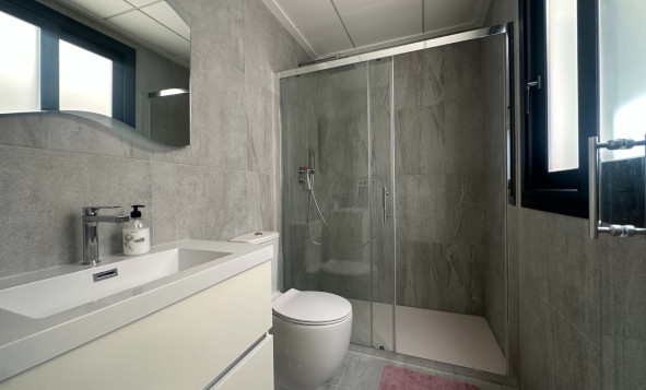 Herverkoop - 3. Halfvrijstaand huis - San Miguel de Salinas - Costa Blanca Zuid