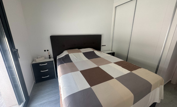 Herverkoop - 3. Halfvrijstaand huis - San Miguel de Salinas - Costa Blanca Zuid