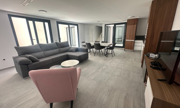 Herverkoop - 3. Halfvrijstaand huis - San Miguel de Salinas - Costa Blanca Zuid